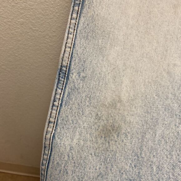 Revice Distressed Straight Leg Button Fly Jeans Size 28 - Picture 5 of 9